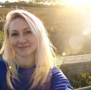 Meet your Posher, Angela